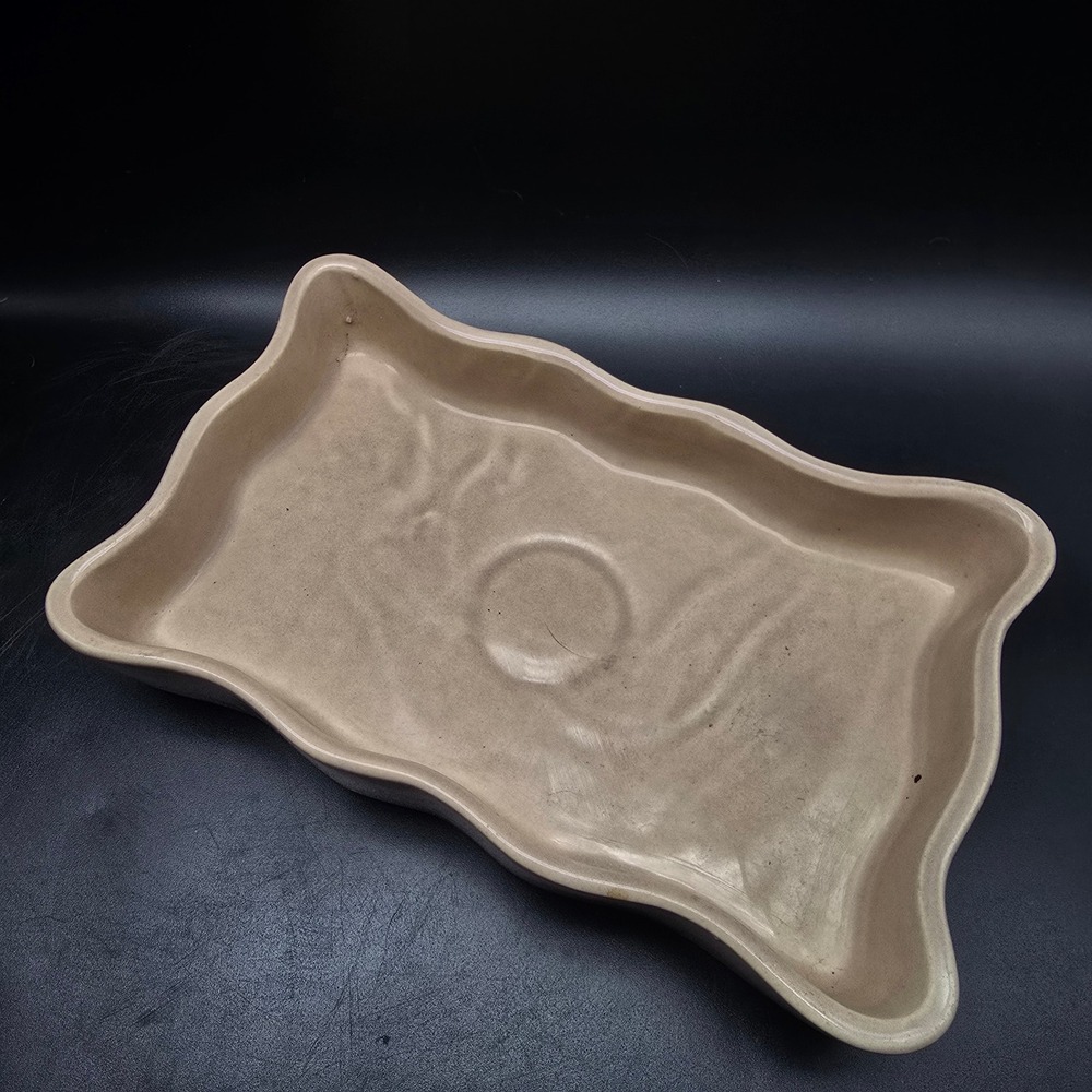 Vintage Shawnee Pottery 3002 Tan Rectangular Wavy Edge Ceramic Planter Tray